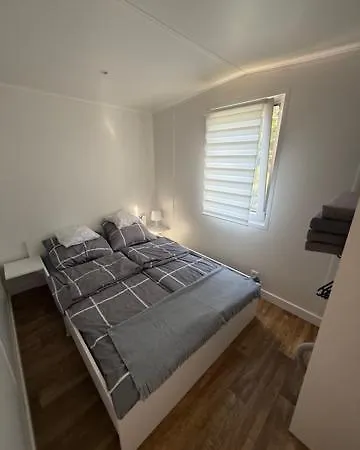 Holiday home Srebrna Riwiera 6 Osobowy Na Dzialce Kadyny